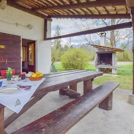 Beautiful Home In Borgo Valbelluna With 1 Bedrooms Feriehus Lentiai