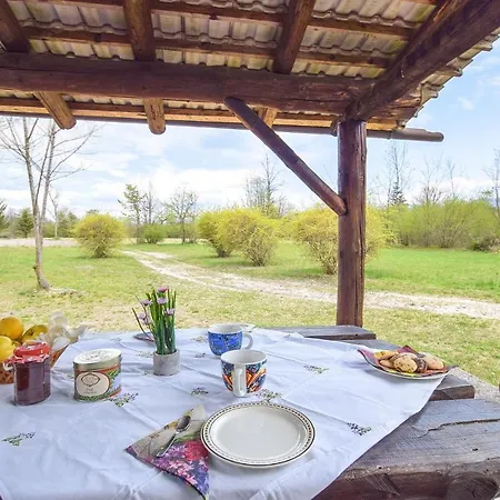 Feriehus Beautiful Home In Borgo Valbelluna With 1 Bedrooms